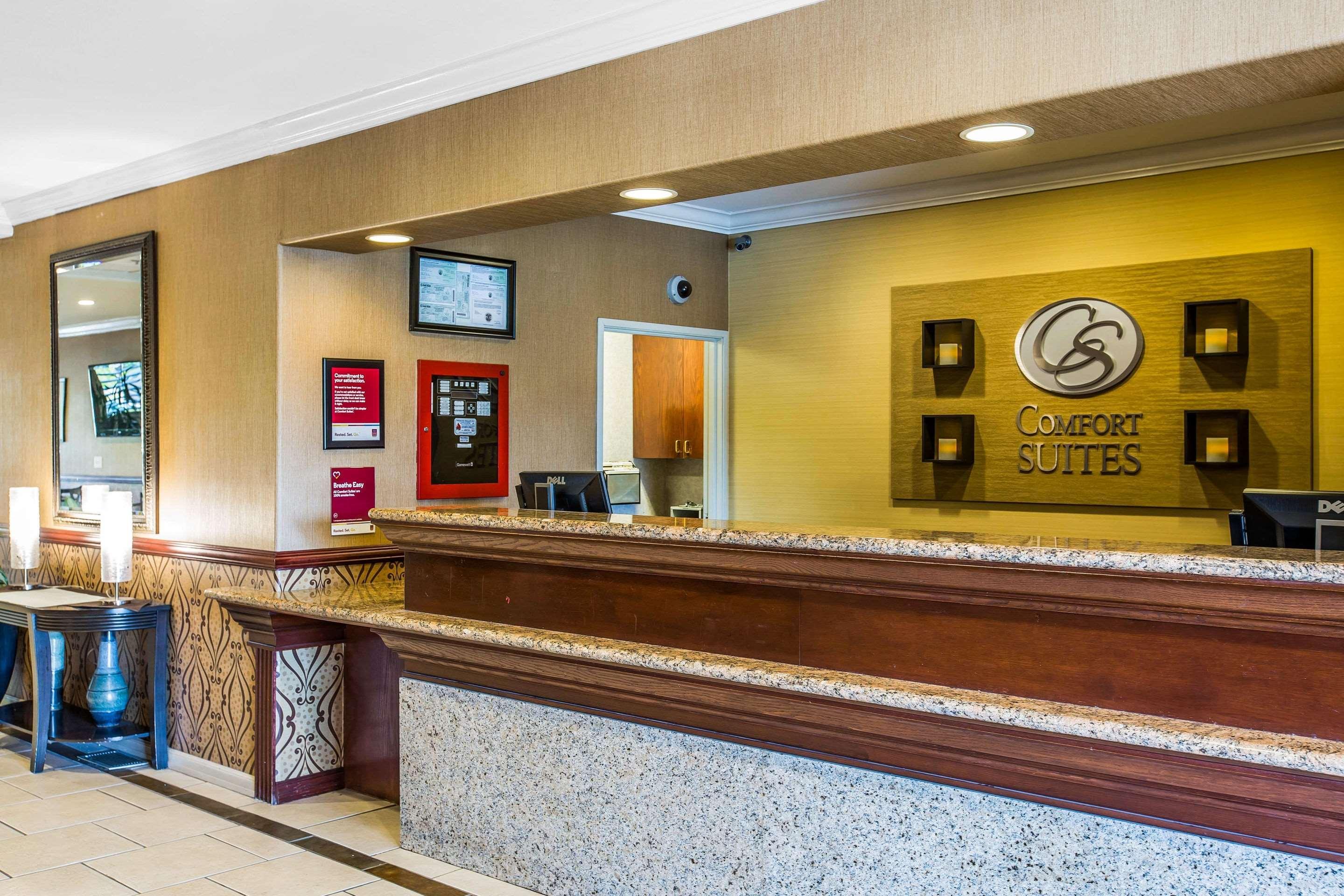 Comfort Suites Near Six Flags Magic Mountain Stevenson Ranch Buitenkant foto