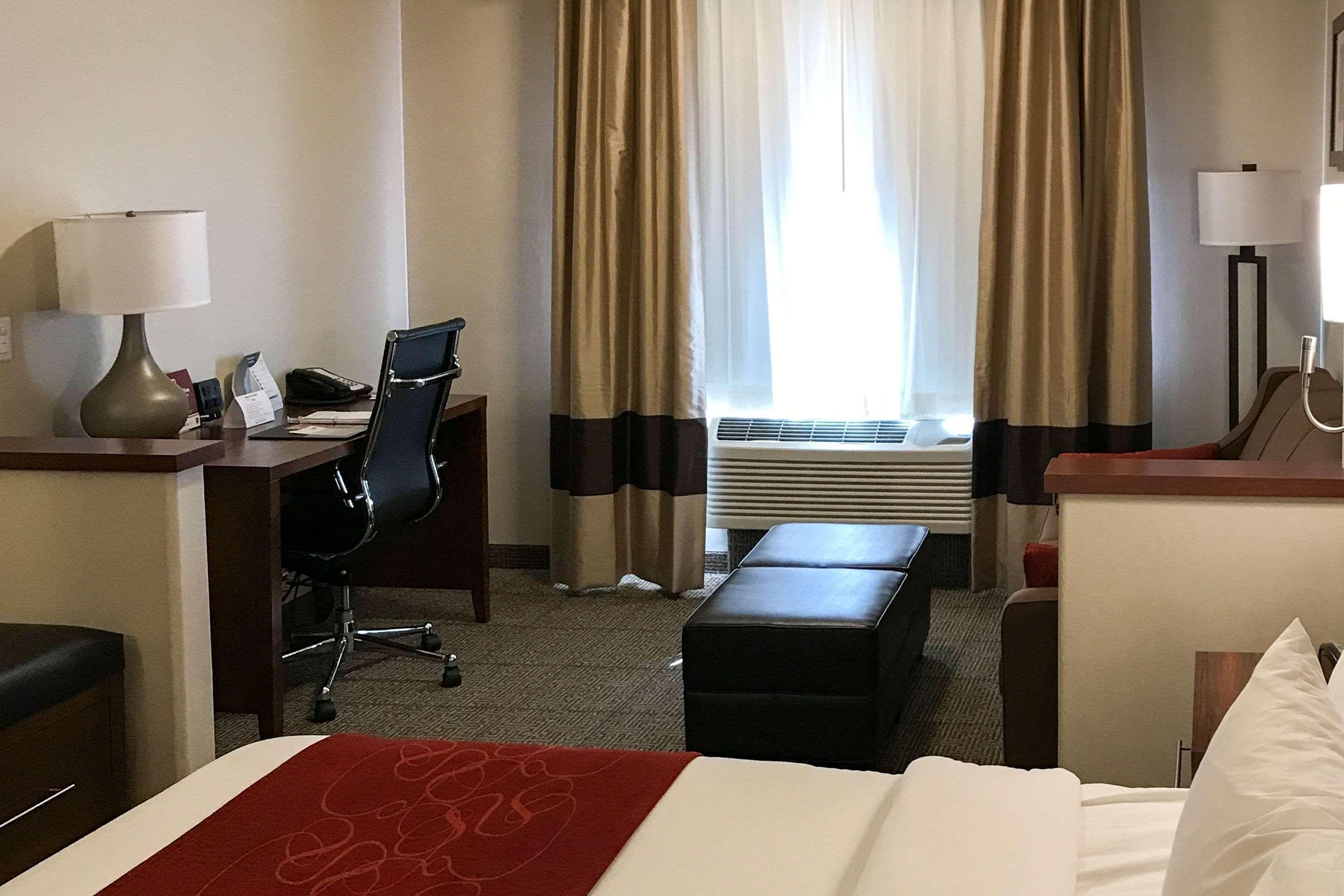 Comfort Suites Near Six Flags Magic Mountain Stevenson Ranch Buitenkant foto