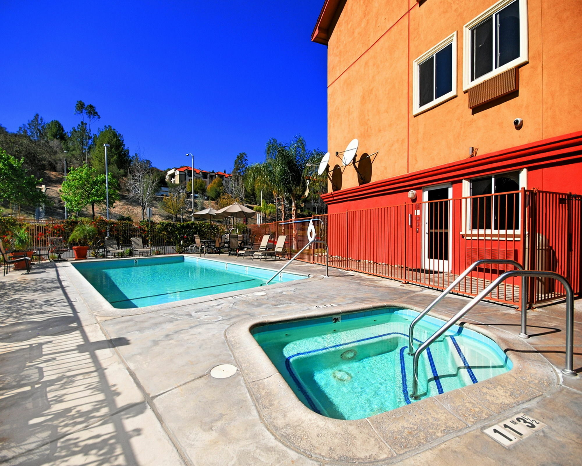 Comfort Suites Near Six Flags Magic Mountain Stevenson Ranch Buitenkant foto