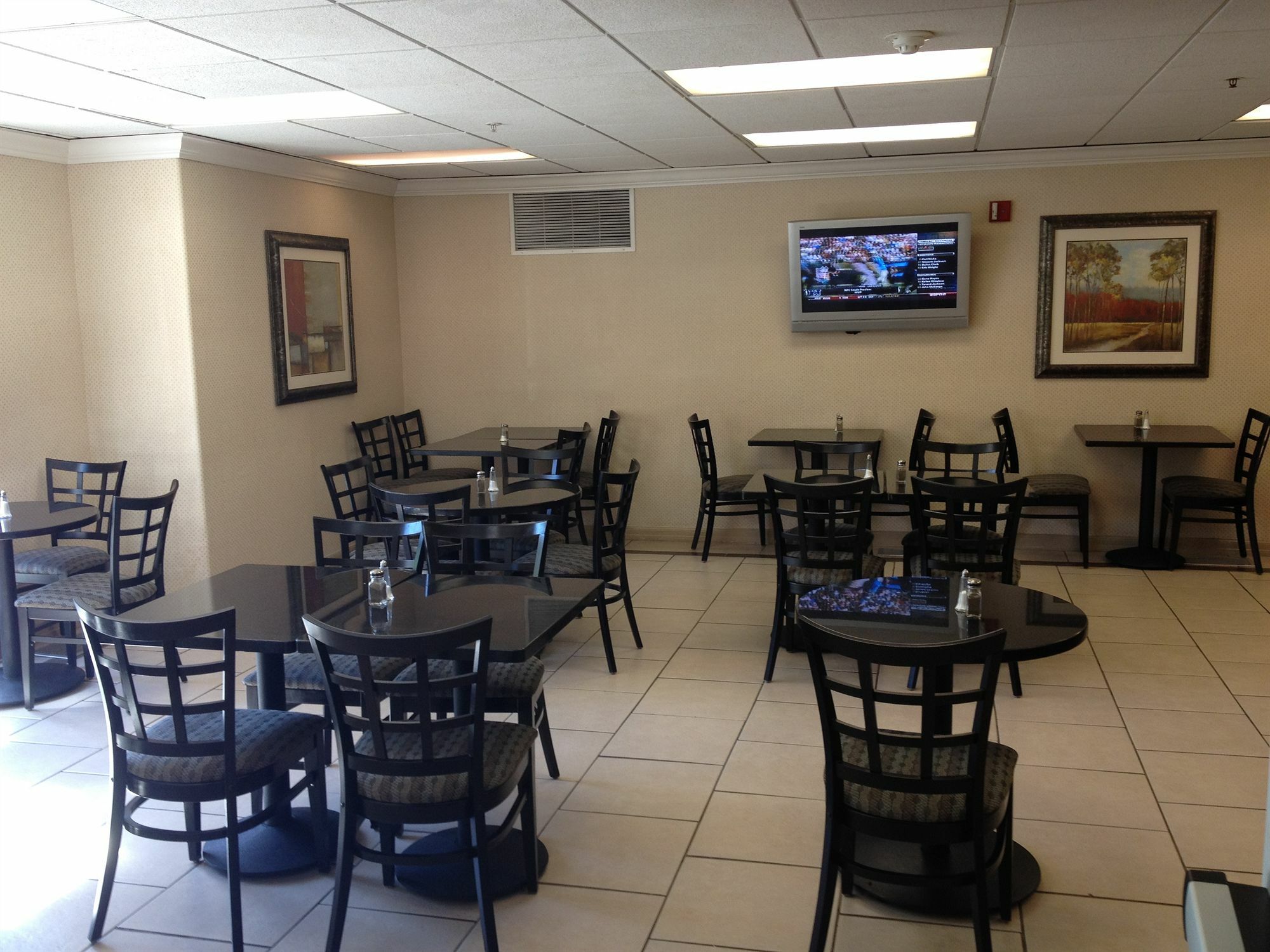 Comfort Suites Near Six Flags Magic Mountain Stevenson Ranch Buitenkant foto